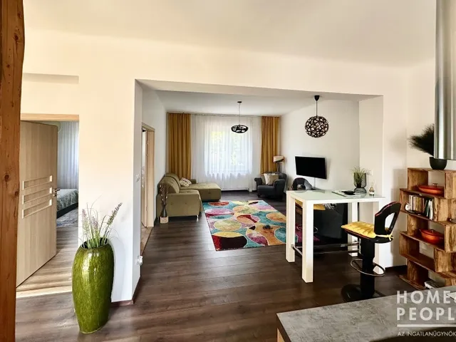 Eladó lakás Szeged, Felsőváros 74 nm