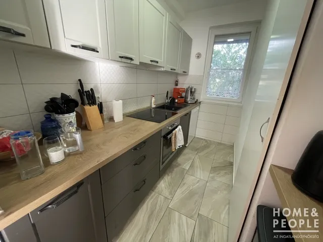 Eladó lakás Szeged, Alsóváros 94 nm