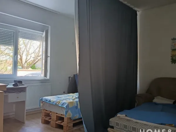 Eladó ház Szeged, Kecskés István-telep 100 nm