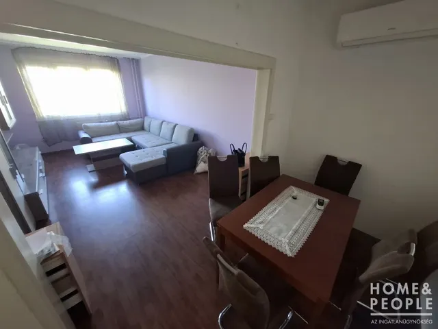 Eladó lakás Szeged, Felsőváros 53 nm