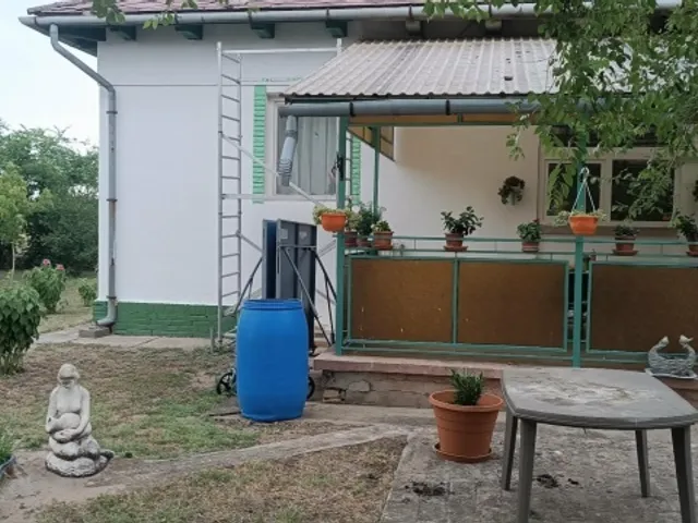 Eladó ház Ásotthalom 240 nm