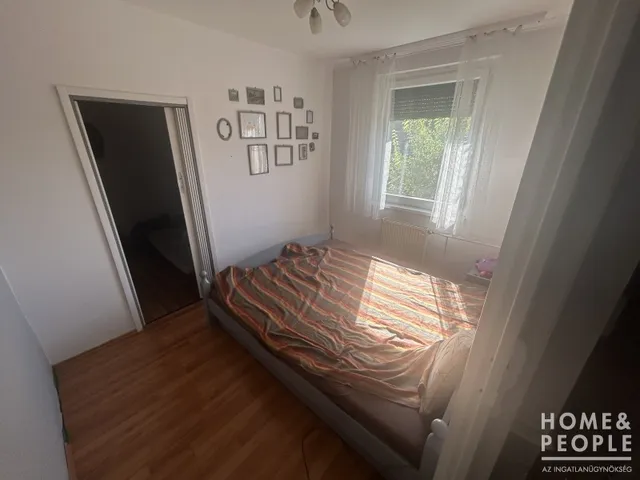 Eladó lakás Szeged, Makkosház 61 nm