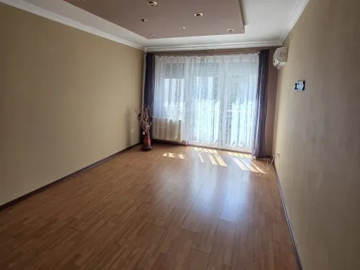 Eladó lakás Szeged 71 nm