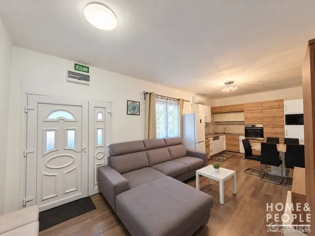 Eladó ház Szeged, Petőfitelep 85 nm