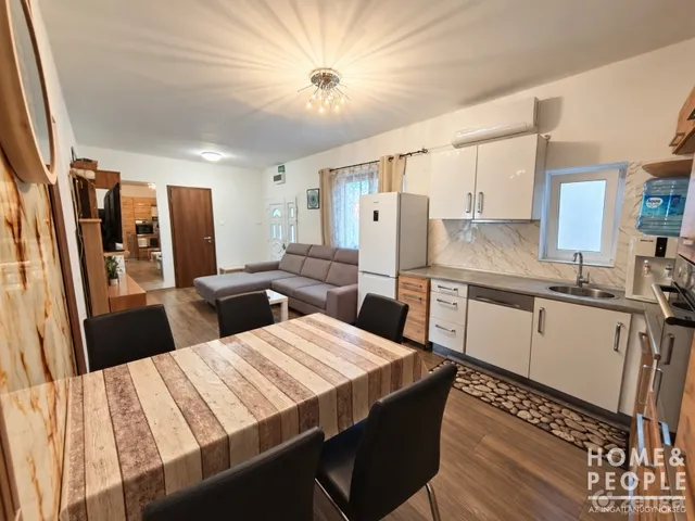Eladó ház Szeged, Petőfitelep 85 nm