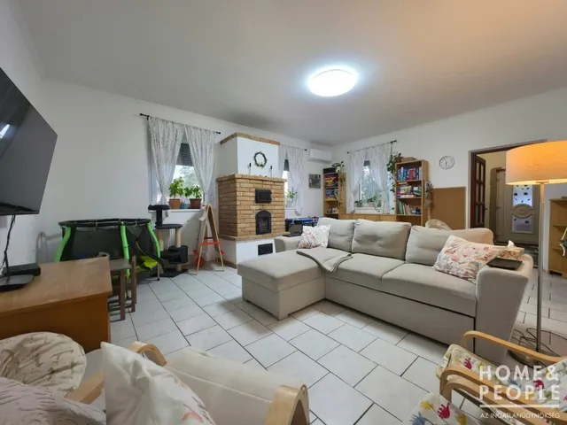Eladó ház Hódmezővásárhely 160 nm