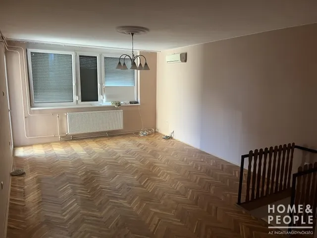 Eladó lakás Szeged 96 nm