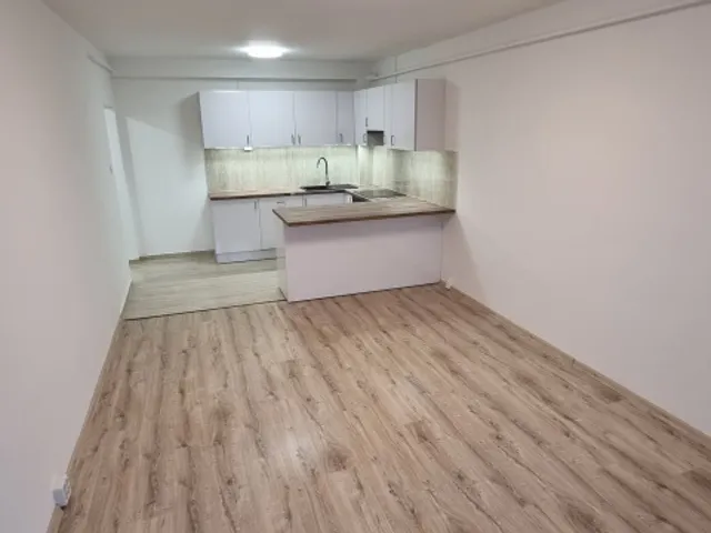 Eladó lakás Szeged, Felsőváros 55 nm