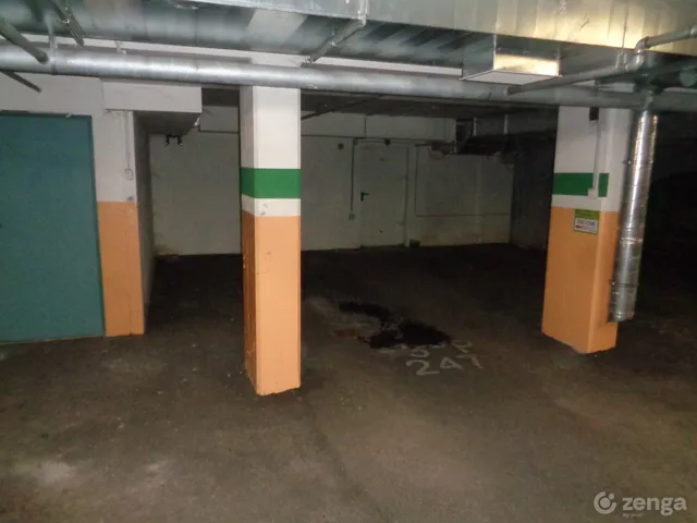 Kiadó garázs Budapest VIII. kerület, Csarnoknegyed 24 nm