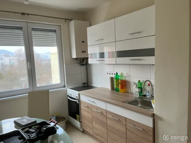 Kiadó lakás Szekszárd 53 nm