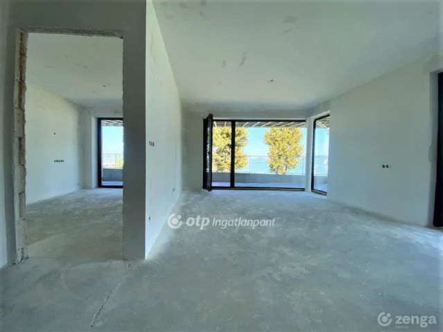 Eladó nyaraló Balatonfenyves 51 nm
