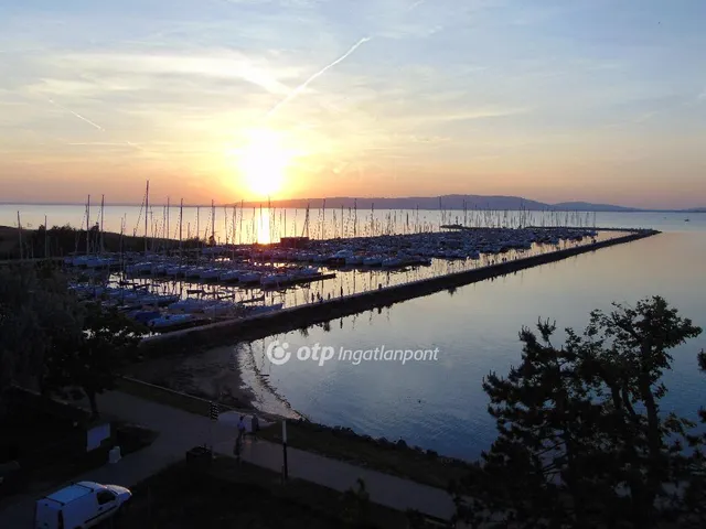 Eladó üdülő és hétvégi ház Balatonfenyves 35 nm