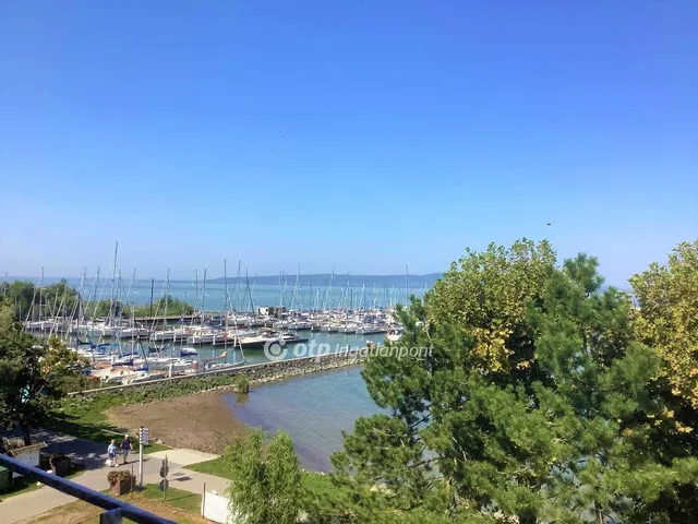 Eladó nyaraló Balatonfenyves 35 nm