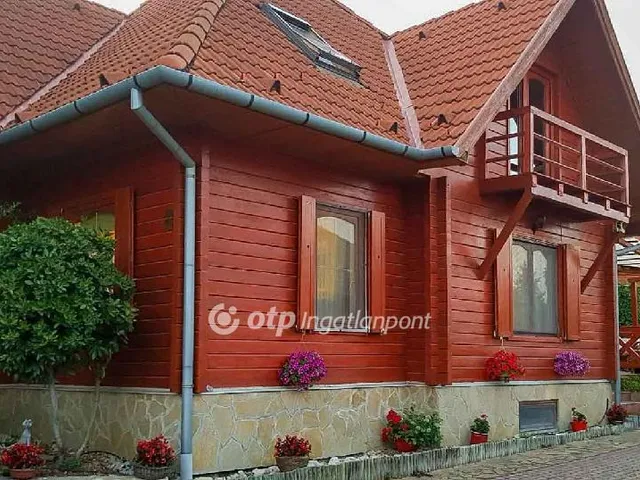 Eladó ház Felsőpáhok 380 nm