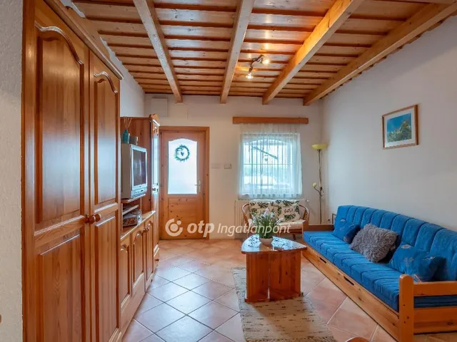 Eladó ház Felsőpáhok 380 nm