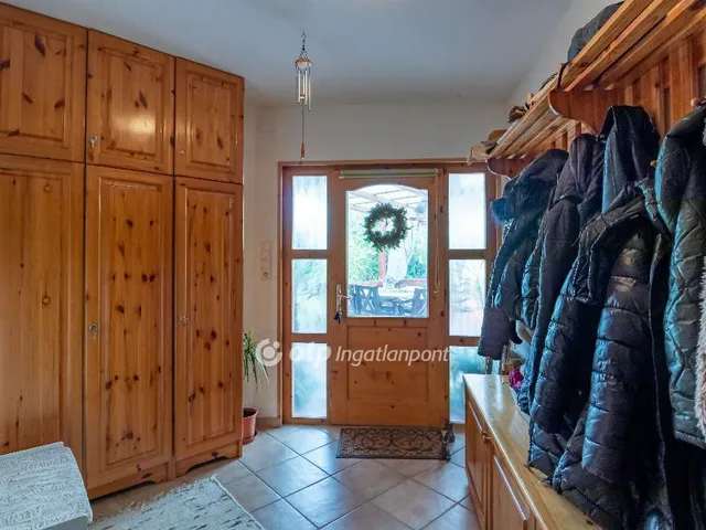 Eladó ház Felsőpáhok 380 nm