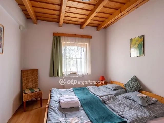 Eladó ház Felsőpáhok 380 nm