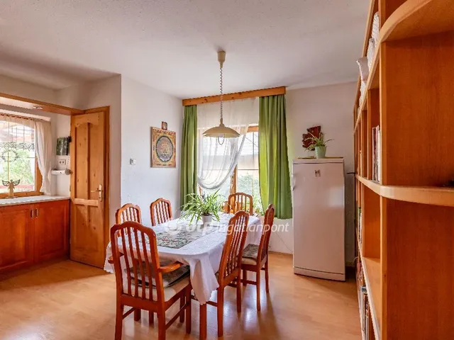 Eladó ház Felsőpáhok 380 nm