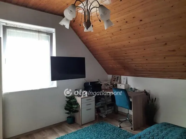 Eladó ház Vonyarcvashegy 470 nm