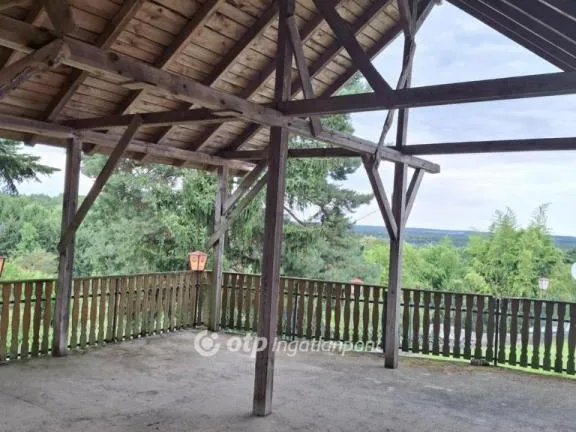 Eladó kereskedelmi és ipari ingatlan Lenti 150 nm