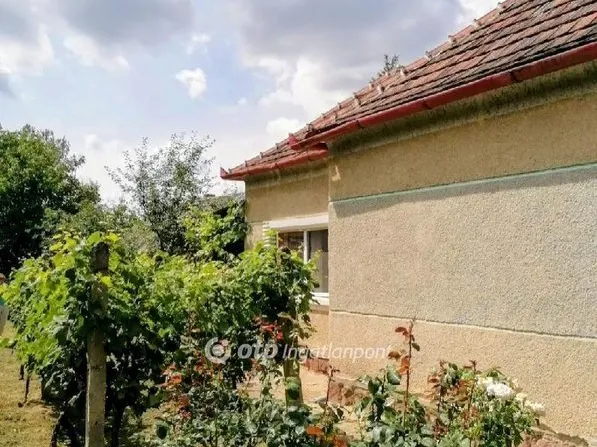 Eladó ház Nemesszentandrás 92 nm