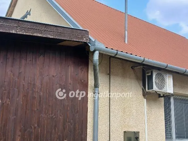 Eladó ház Szentliszló 170 nm