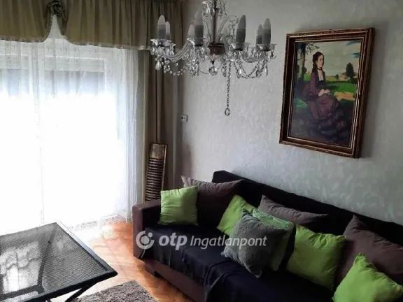 Eladó ház Vonyarcvashegy 470 nm