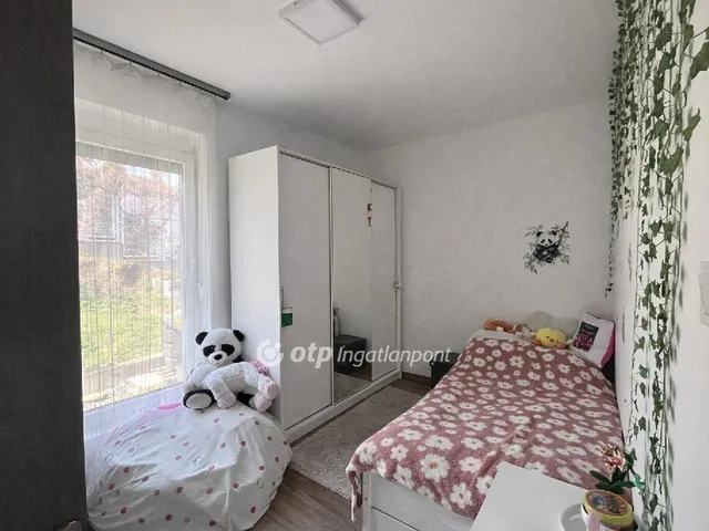 Eladó lakás Teskánd 90 nm