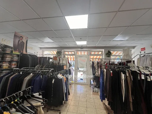 Eladó kereskedelmi és ipari ingatlan Lenti 154 nm