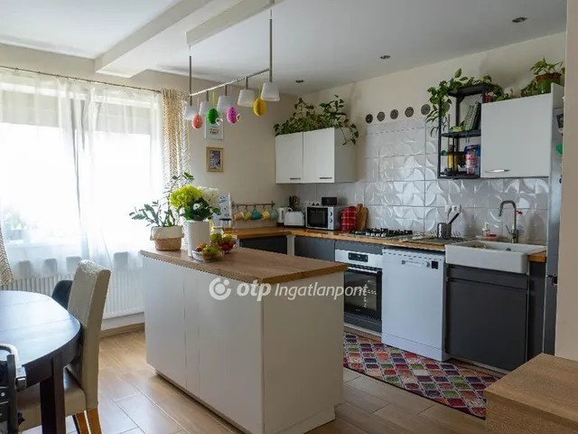 Eladó ház Sármellék 105 nm