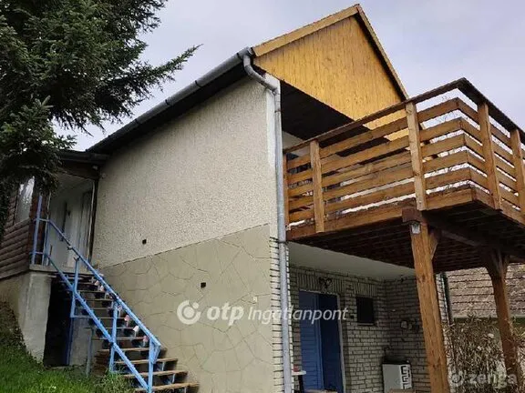 Eladó mezőgazdasági ingatlan Zalaszentgrót 2743 nm