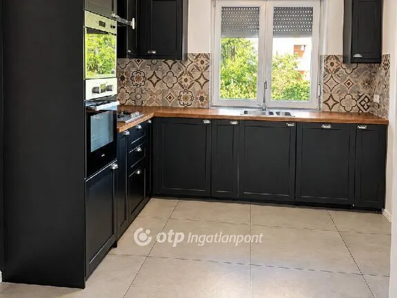 Eladó lakás Zalaegerszeg 109 nm