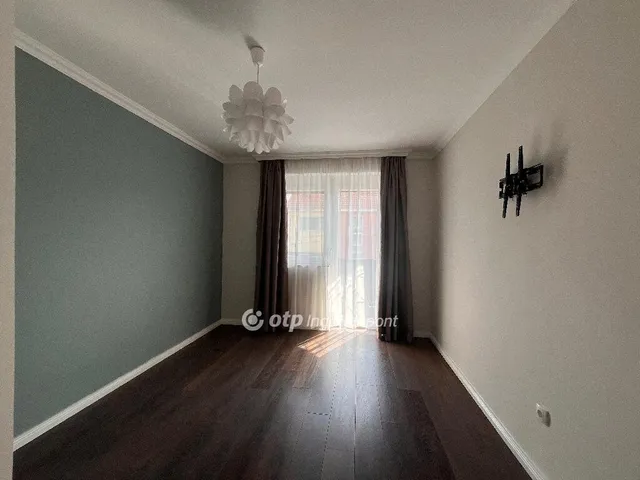 Eladó lakás Zalaegerszeg 109 nm
