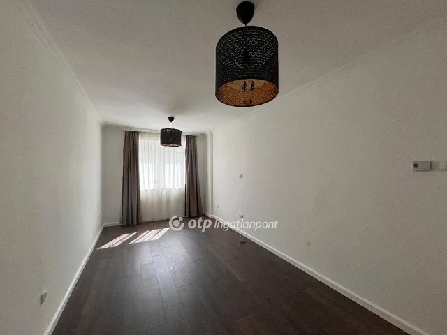 Eladó lakás Zalaegerszeg 109 nm