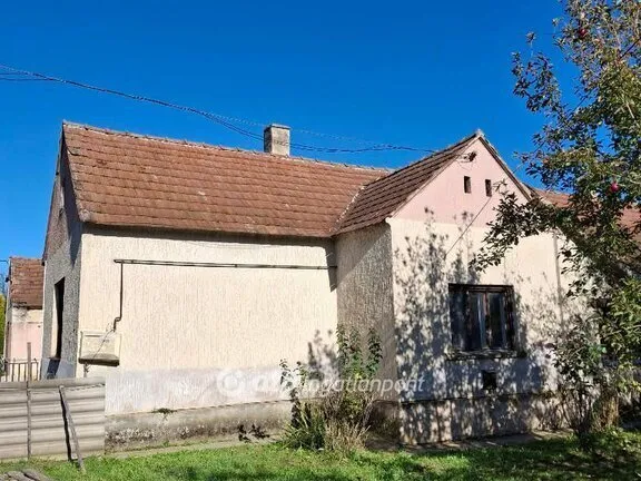 Eladó ház Iklódbördőce 78 nm