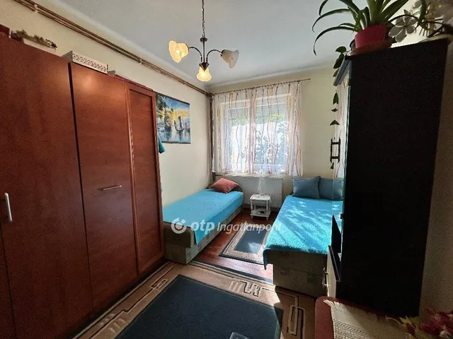 Eladó ház Kőröshegy 142 nm