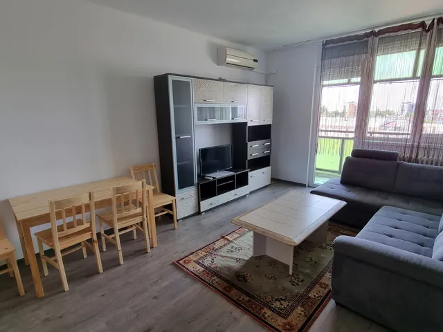 Kiadó lakás Debrecen, Belváros 54 nm