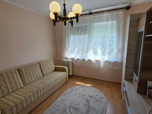 Kiadó lakás Debrecen, Belváros 71 nm