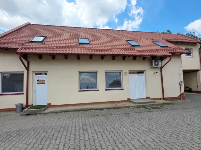 Eladó kereskedelmi és ipari ingatlan Hajdúnánás, Szőlőoldal, Ady Endre körút 281 nm
