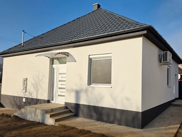 Eladó ház Bököny, Ady Endre utca 90 84 nm