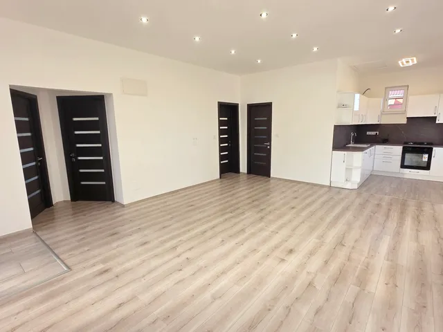 Eladó ház Hajdúhadház 84 nm