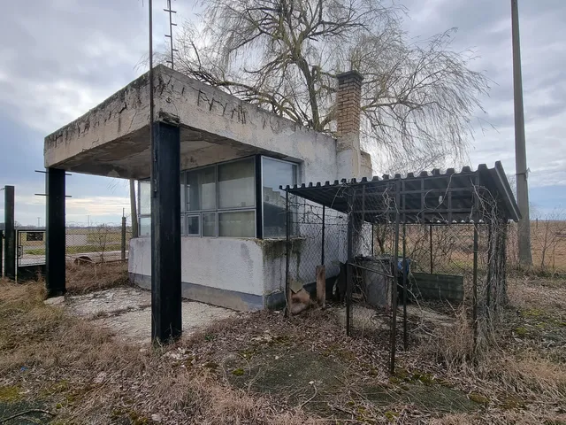 Eladó kereskedelmi és ipari ingatlan Váncsod 3200 nm