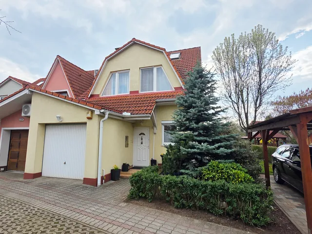 Eladó ház Debrecen, Széchenyikert 132 nm