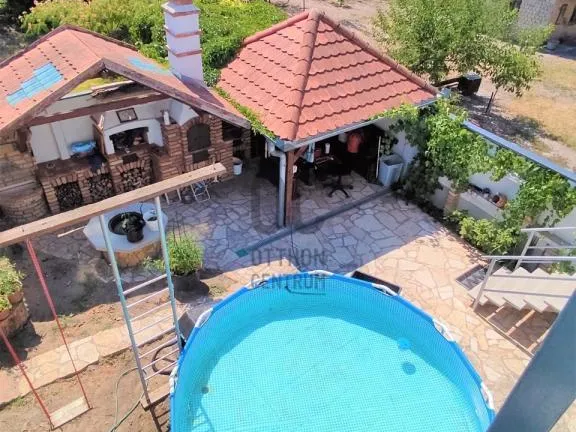 Eladó ház Cegléd 240 nm