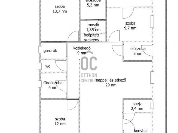 Eladó ház Jászapáti 220 nm