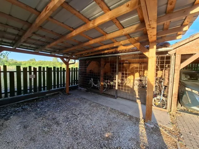 Eladó lakás Üllő 52 nm