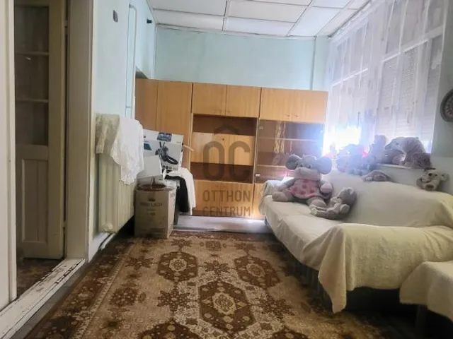 Eladó ház Úri 83 nm