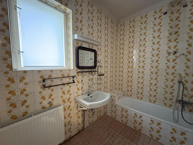 Eladó ház Ceglédbercel 173 nm