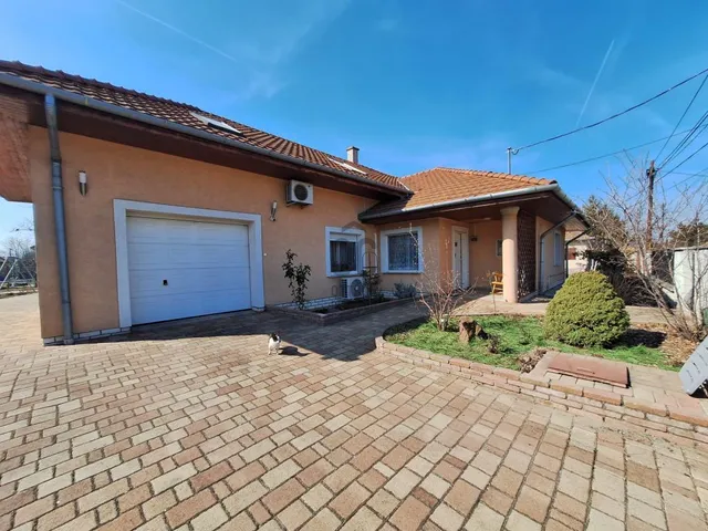 Eladó ház Albertirsa 130 nm