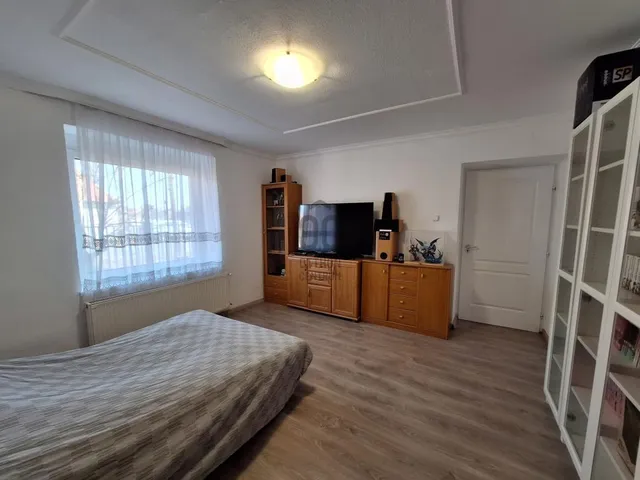 Eladó ház Albertirsa 130 nm